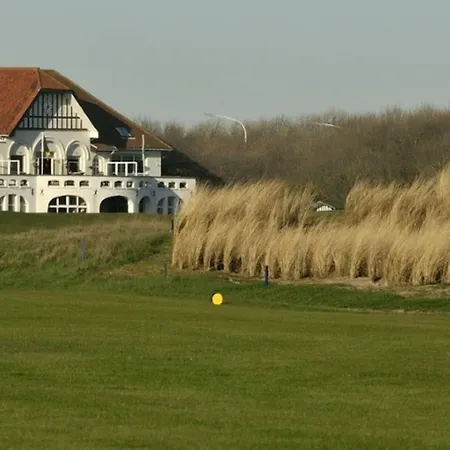 Beautiful Normandy In An Exclusive Location * De Haan